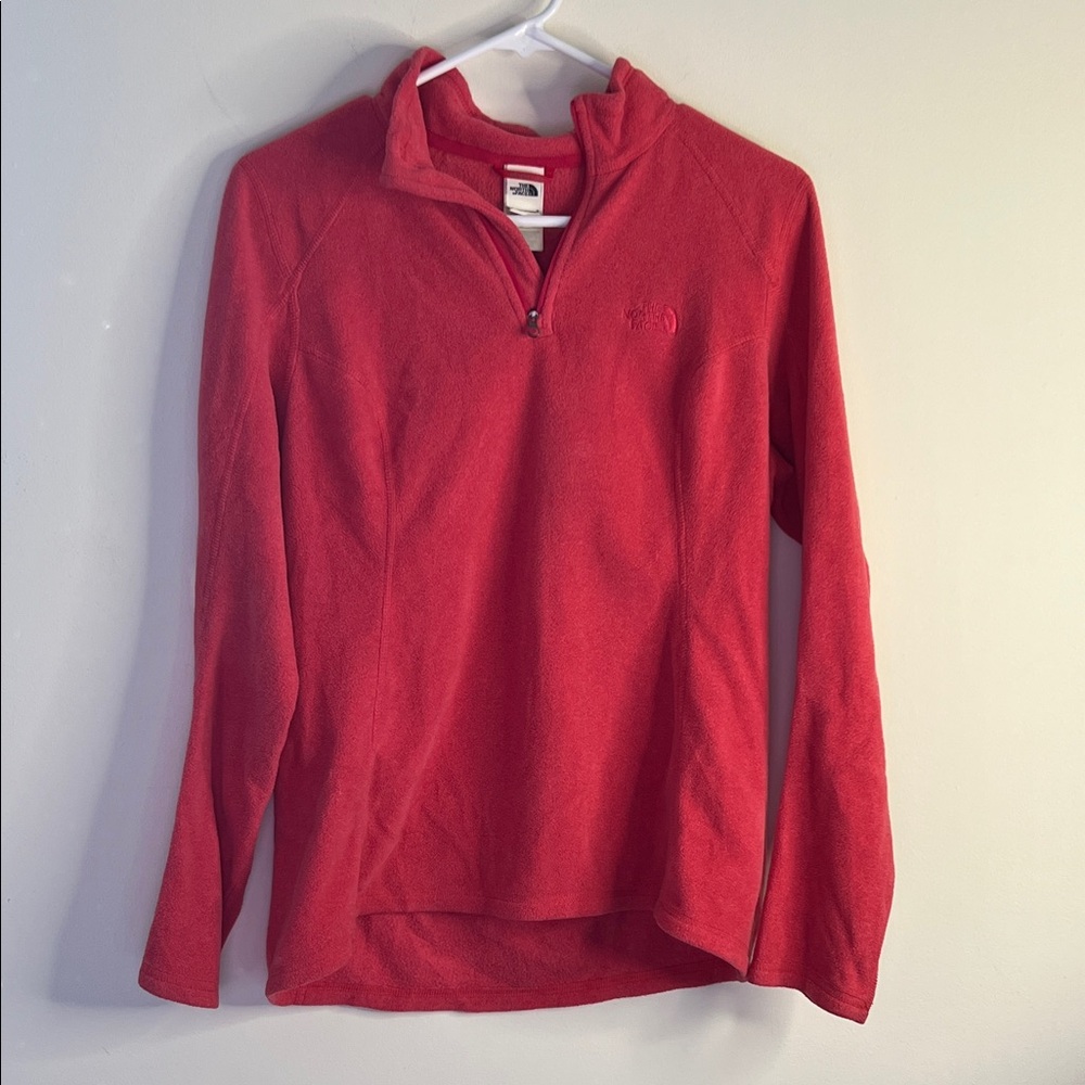 The North Face Women's Vibrant Magenta Quarter Zip